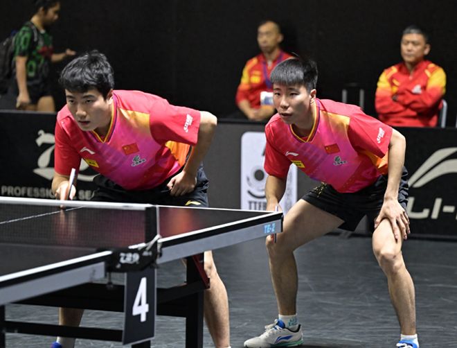 很少在年轻 很少在年轻