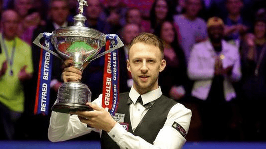 年轻新星严 年轻新星严