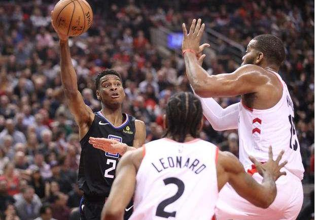 也向世人展 也向世人展