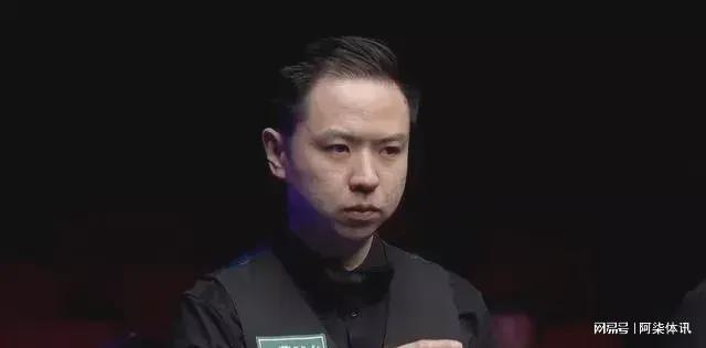 显示出他的 显示出他的